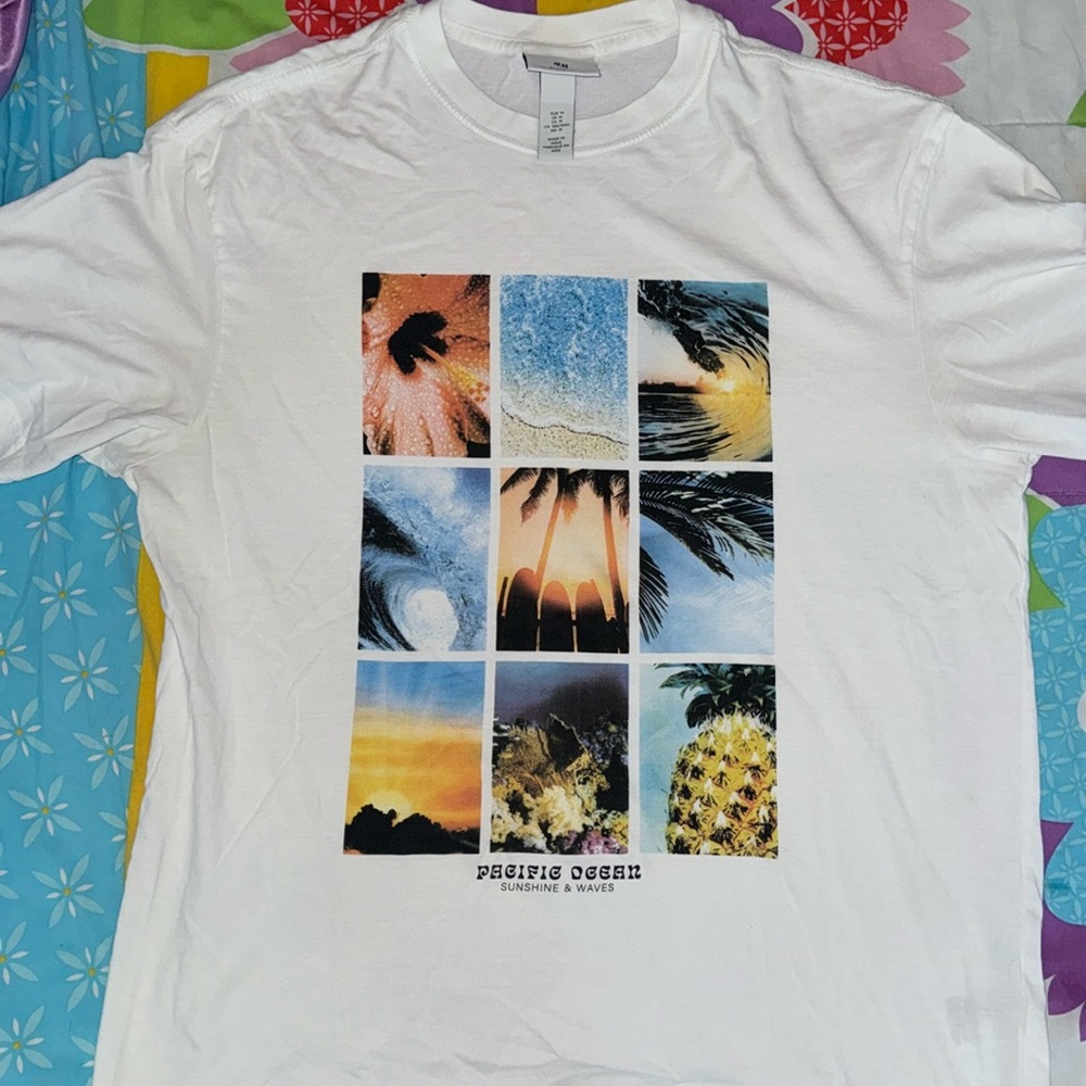 H&M Graphic Tee (M)